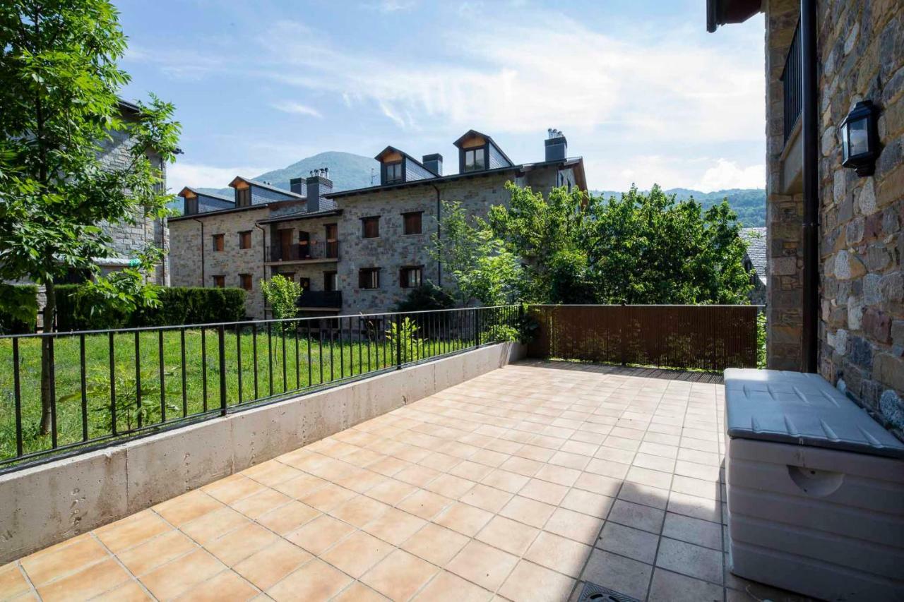 Mincholet, bajo con gran terraza Appartamento Villanova Esterno foto