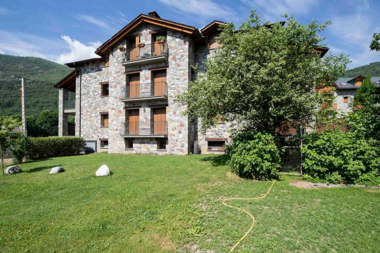 Mincholet, bajo con gran terraza Appartamento Villanova Esterno foto